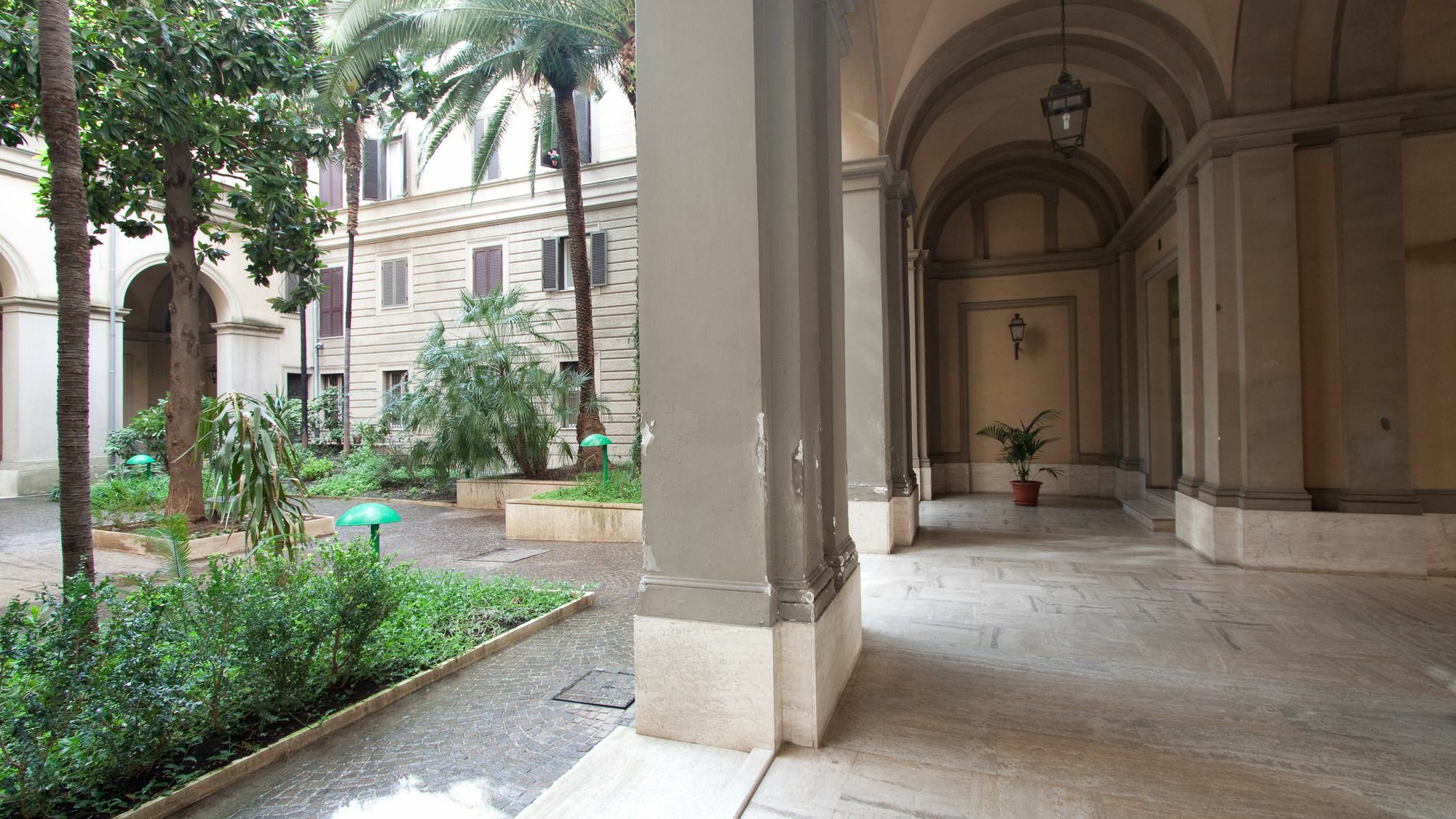 In Ottaviano Apartment Rome